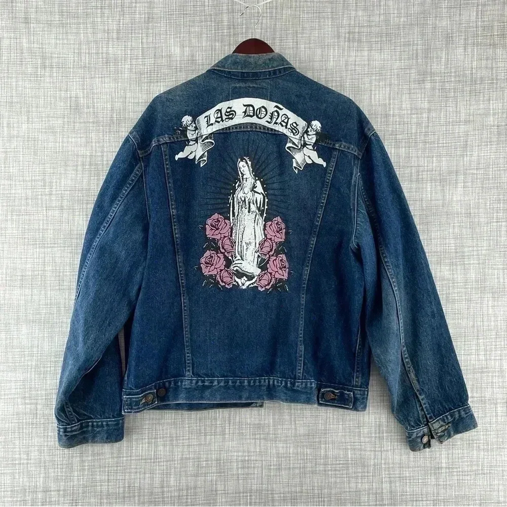 Vintage 1993 Levis Jean Jacket pocket details 8658
